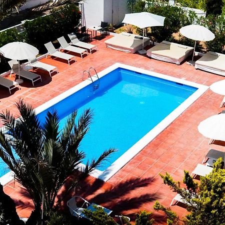 Typic Sandic Apartments Es Canar  Bagian luar foto
