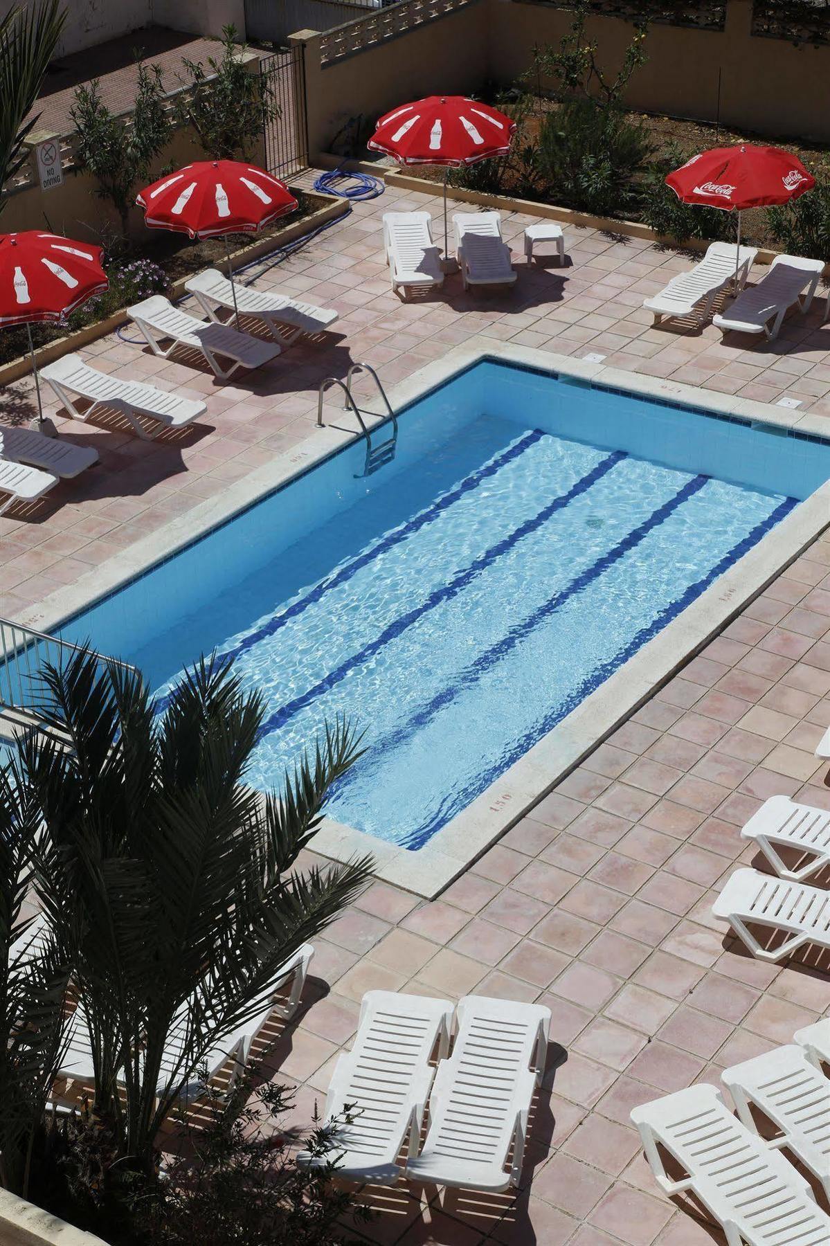 Typic Sandic Apartments Es Canar  Bagian luar foto